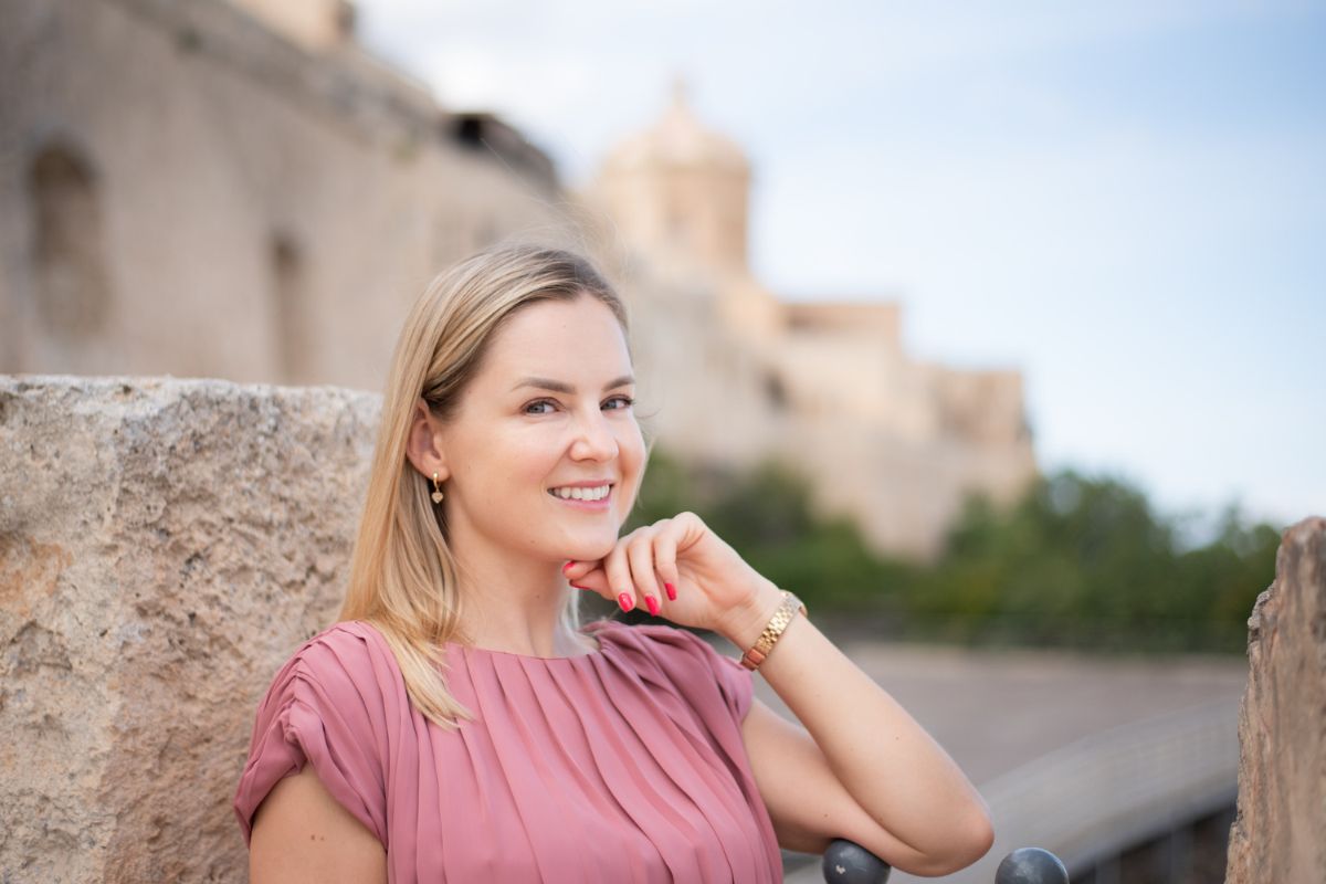 Professional Vacation Photoshoot in Mdina Malta